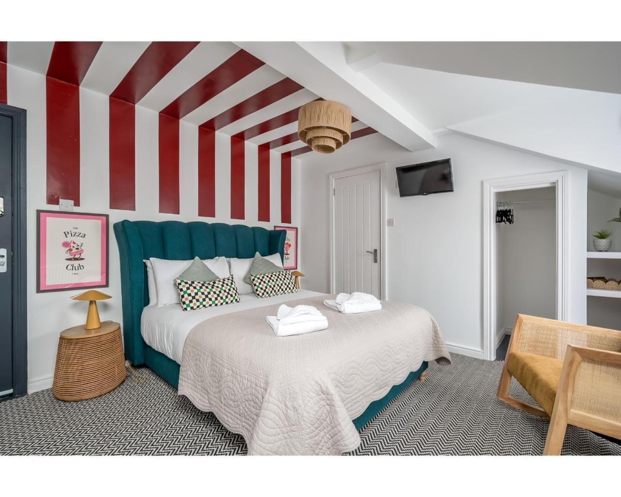 The Wellesley Hotel Belfast Bagian luar foto