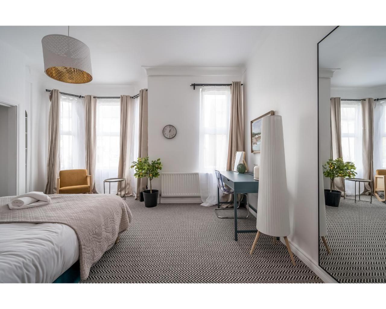 The Wellesley Hotel Belfast Ruang foto